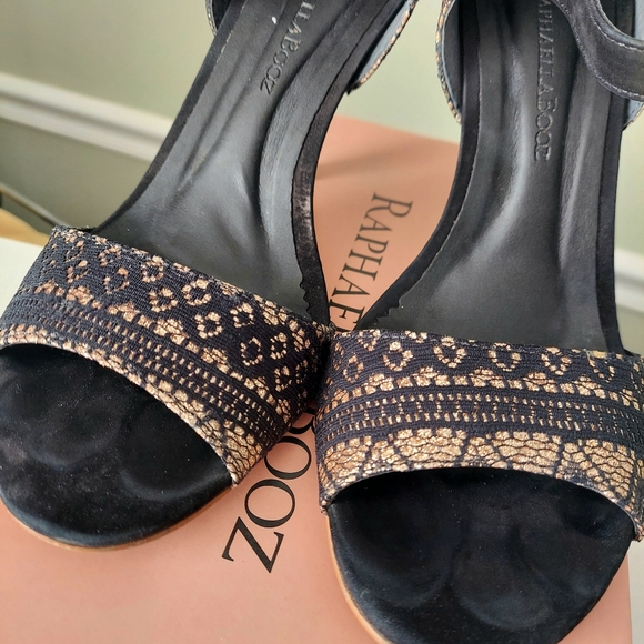 Anthropologie Raphaella Booz Black and Gold Lace Heels 9M - Picture 3 of 9